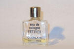 Photo © -  Vetiver 4 ml, bouteille vide de Guerlain prix = 1 €