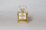 Photo © - Miniature Chanel 5 de Chanel prix = 3 €