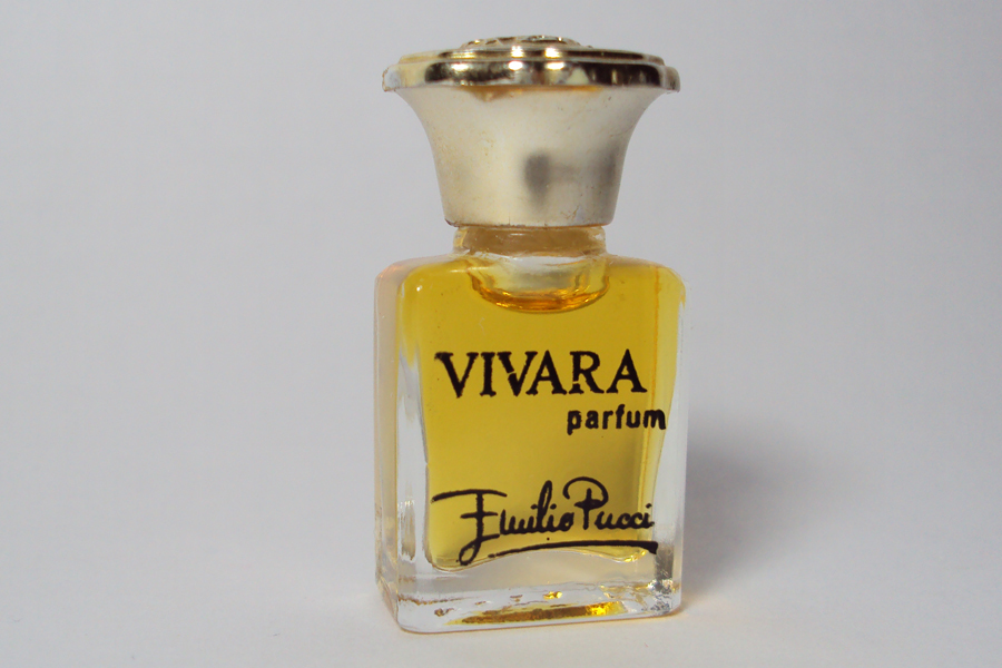 Vivara Parfum Hauteur 3.7 cm bouchon  légèrement  usée de Pucci Emilio 
