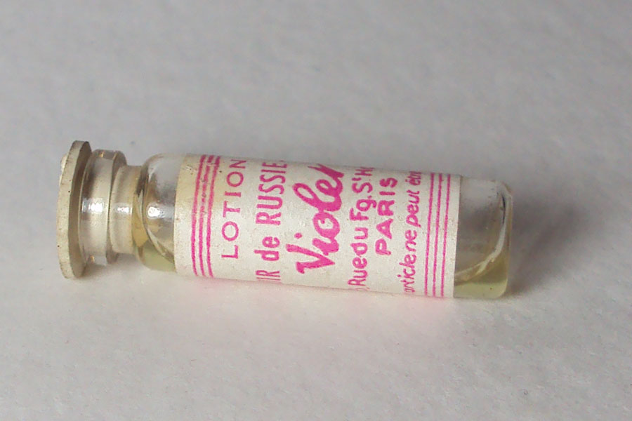 Cuir de Russie Tube hauteur 3 cm 70 ° parfum bouché avec une tétine Caoutchouc vide de Violet 