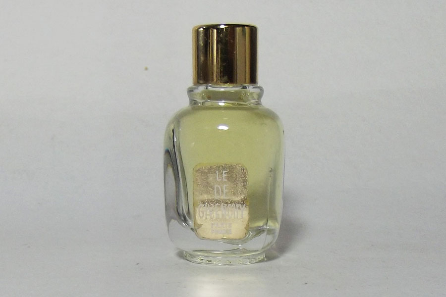 Le Dé Flacon du parfum FACTICE 7.5 cm 3 de Givenchy 