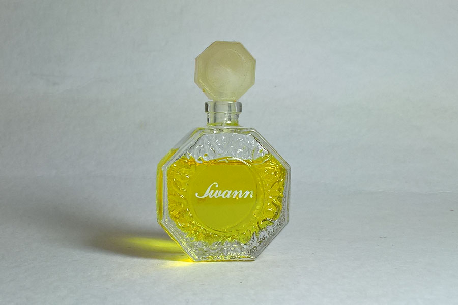 miniature Swann de Pacoma 