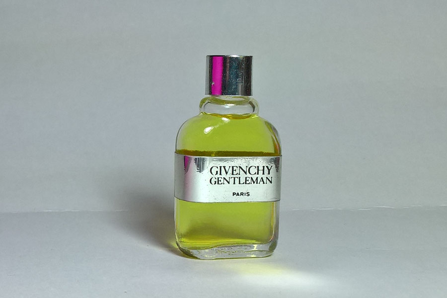 miniature Gentleman de Givenchy 