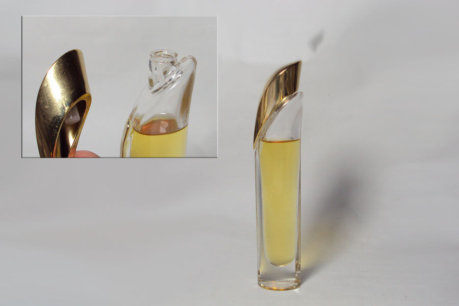Murmure Factice du flacon du parfum 15 ml  hauteur 13,6 cm  de Van Cleef & Arpels 